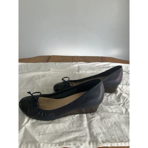 Cole Haan Women's NikeAir Tali Wedge With Bow Navy Size 9 Hard To Find! - Picture 2 of 7